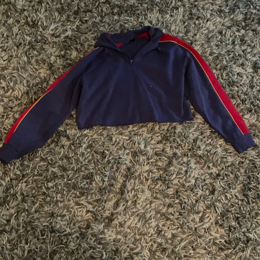 Lea hearts cropped quarter zip top